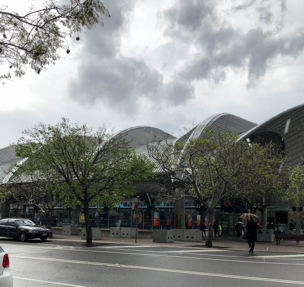 Rain clouds can come up in the horizon in minutes, making it necessary to keep an umbrella with you at all times in Sydney. 